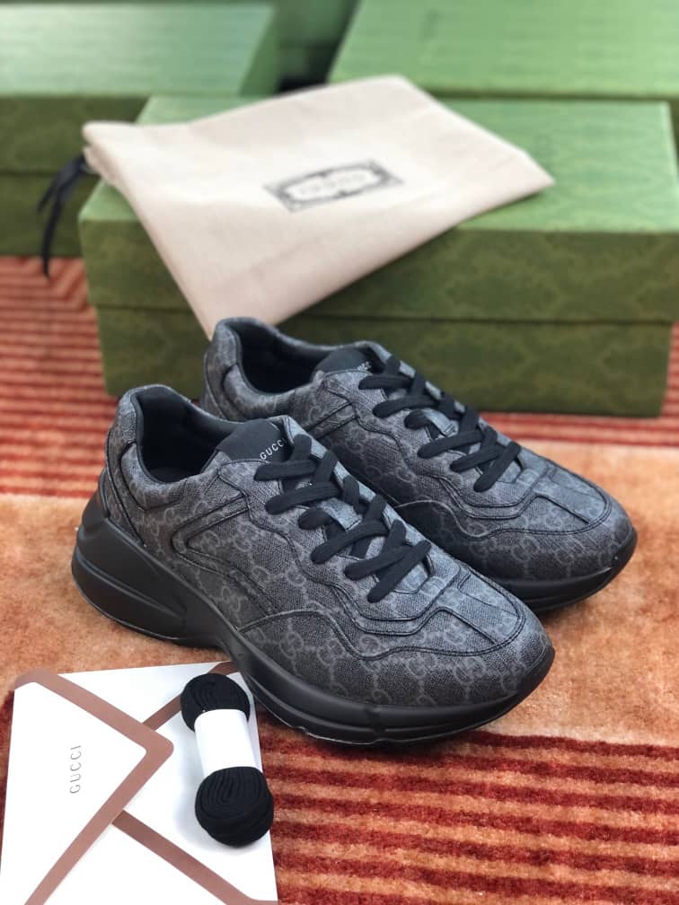 Gucci GG Supreme Retro Sneakers